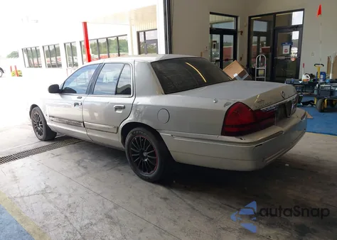 2003 Mercury Grand Marquis Gs from USA, damaged, VIN 2MEFM74W13X633858